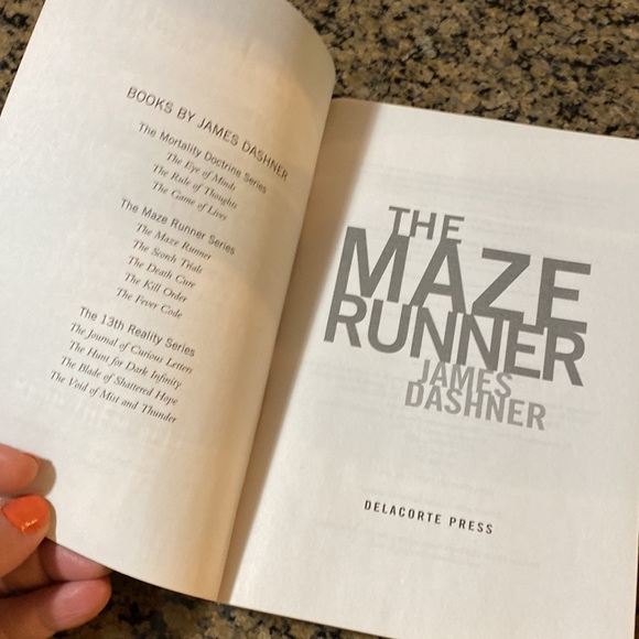 James Dashner- “The Maze Runner” (Book 1)used - Picture 5 of 7